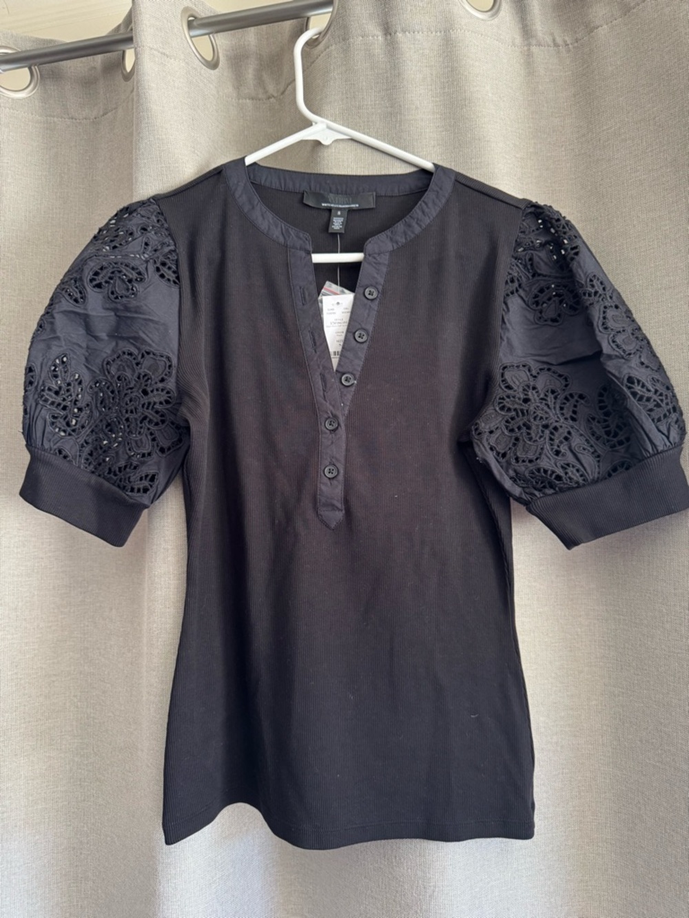White House Black Market Open Work Lace Puff-Sleeve Henley Top in Black sz Small